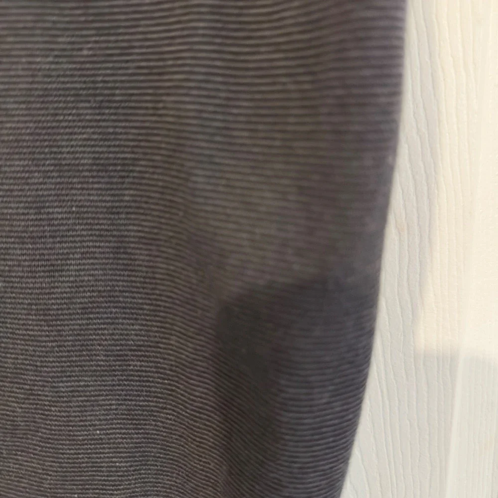 Banana Republic Luxe Touch Tee Mens Medium Black 100% Cotton Short Sleeve Shirt
